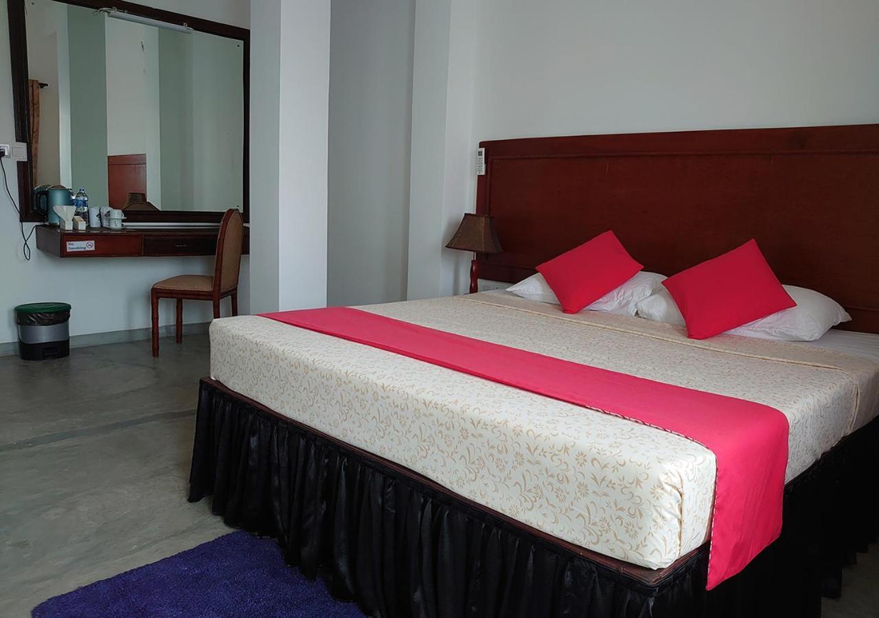 Sea Breeze Ambalangoda Ambalangoda  Extérieur photo